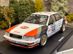 Skala 1/18 Audi V8 DTM #44 H.J.Stuck fr WERK83