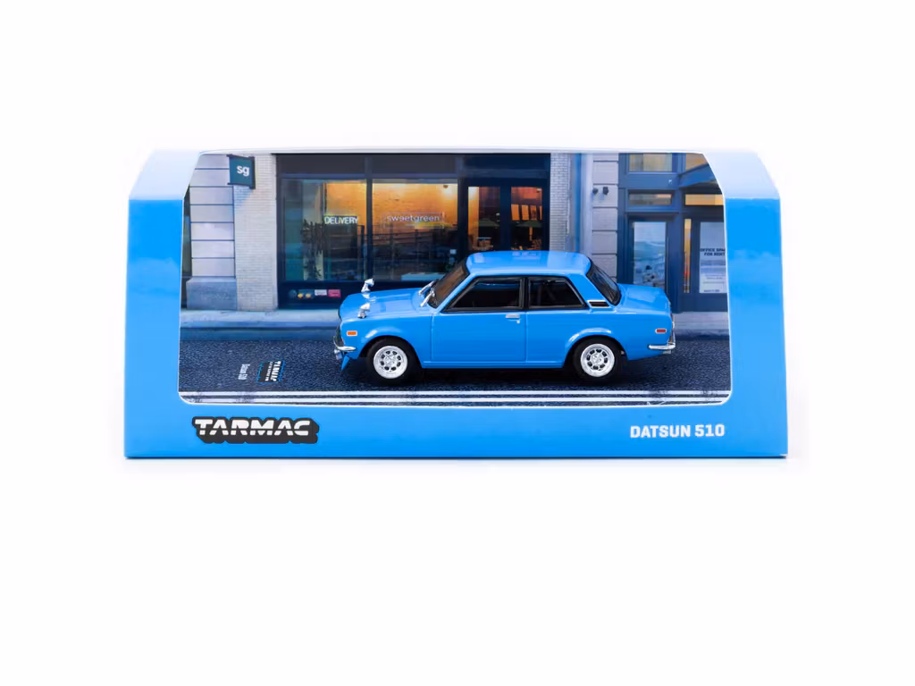 Skala 1/64 Datsun Bluebird 510 Blue fr Tarmac Works
