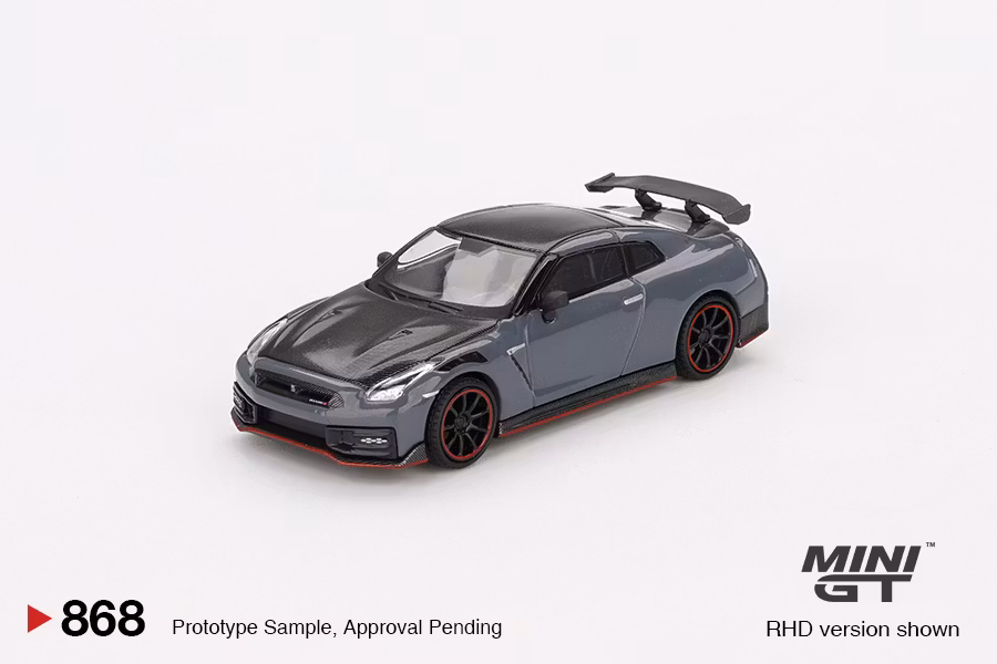 Skala 1/64 Nissan GT-R Nismo 2024 NISMO Stealth Gray fr MINI GT (GT868)