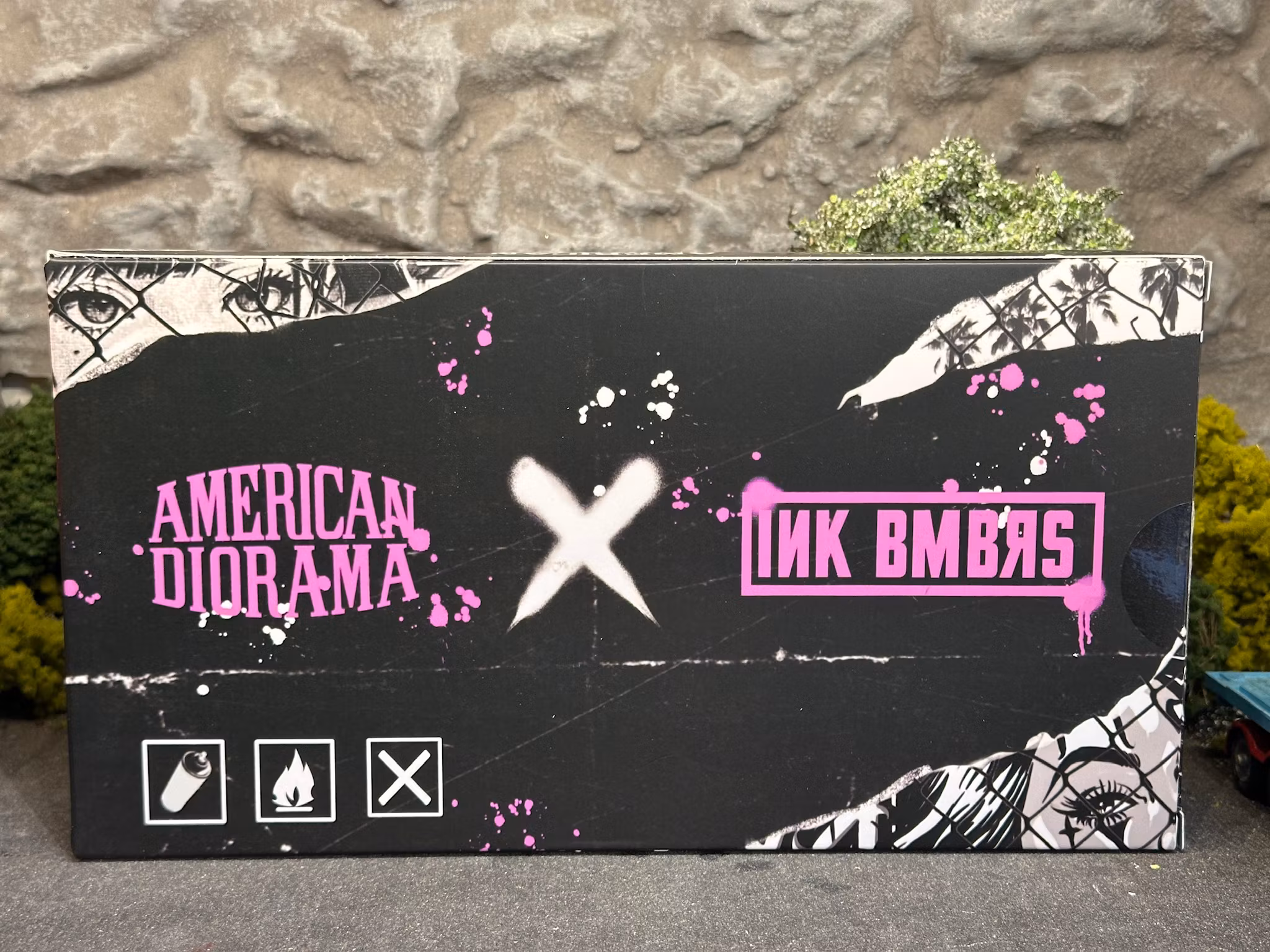 Skala 1/64 DIORAMA STREET ART LA GRAFFITI 2024 fr American Diorama & INK BMBRS (AD2424)