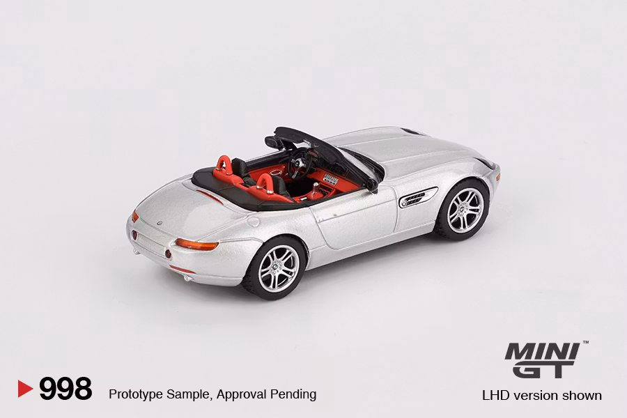Skala 1/64 BMW Z8 Silver fr MINI GT (GT998)