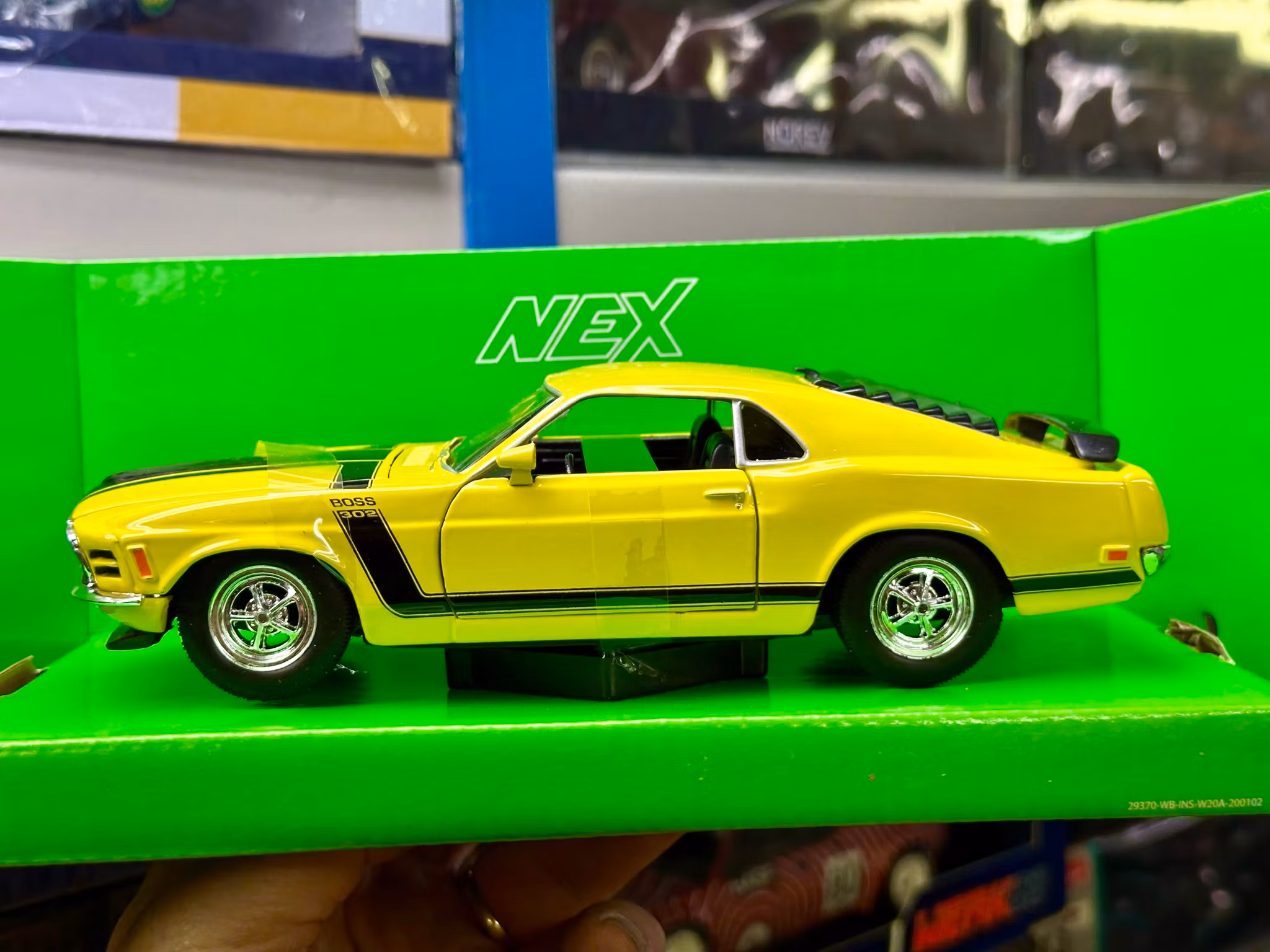 Skala 1/24: Ford Mustang Boss 302 1970' fr Welly Nex Models