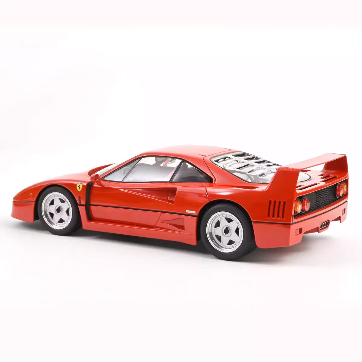 Skala 1/12 Ferrari F40 1987 Red fr Norev (127902)