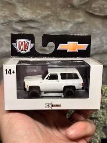 Skala 1/64 M2 - Machines: Chevy Blazer K5 1974 4x4 White