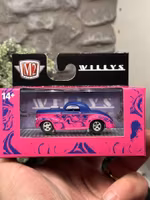 Skala 1/64 M2 - Machines: WillysCoupe 1941 Pink/purple