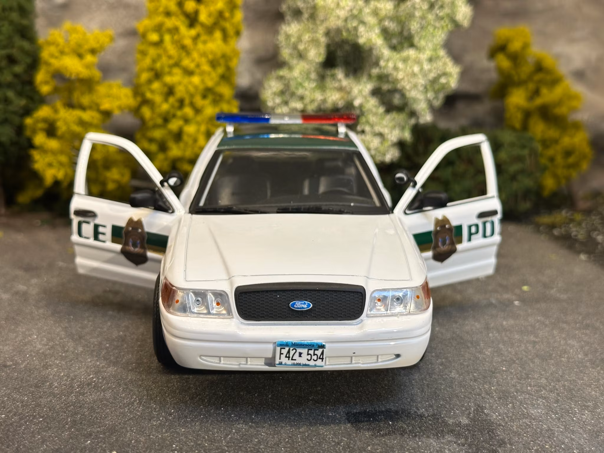 Skala 1/24 2006 Ford Crown Victoria "Fargo" fr Greenlight