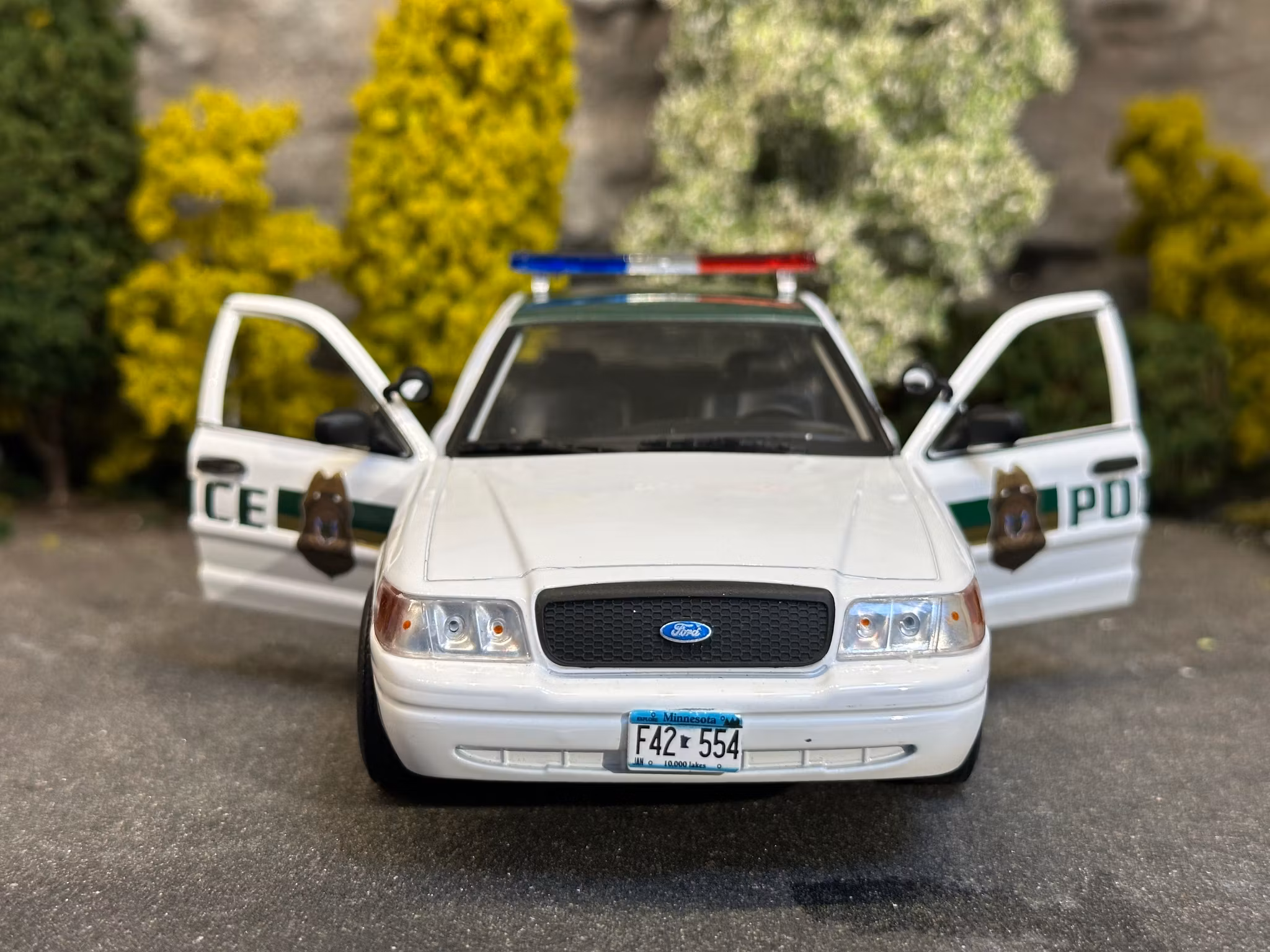 Skala 1/24 2006 Ford Crown Victoria "Fargo" fr Greenlight