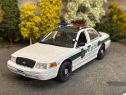 Skala 1/24 2006 Ford Crown Victoria "Fargo" fr Greenlight