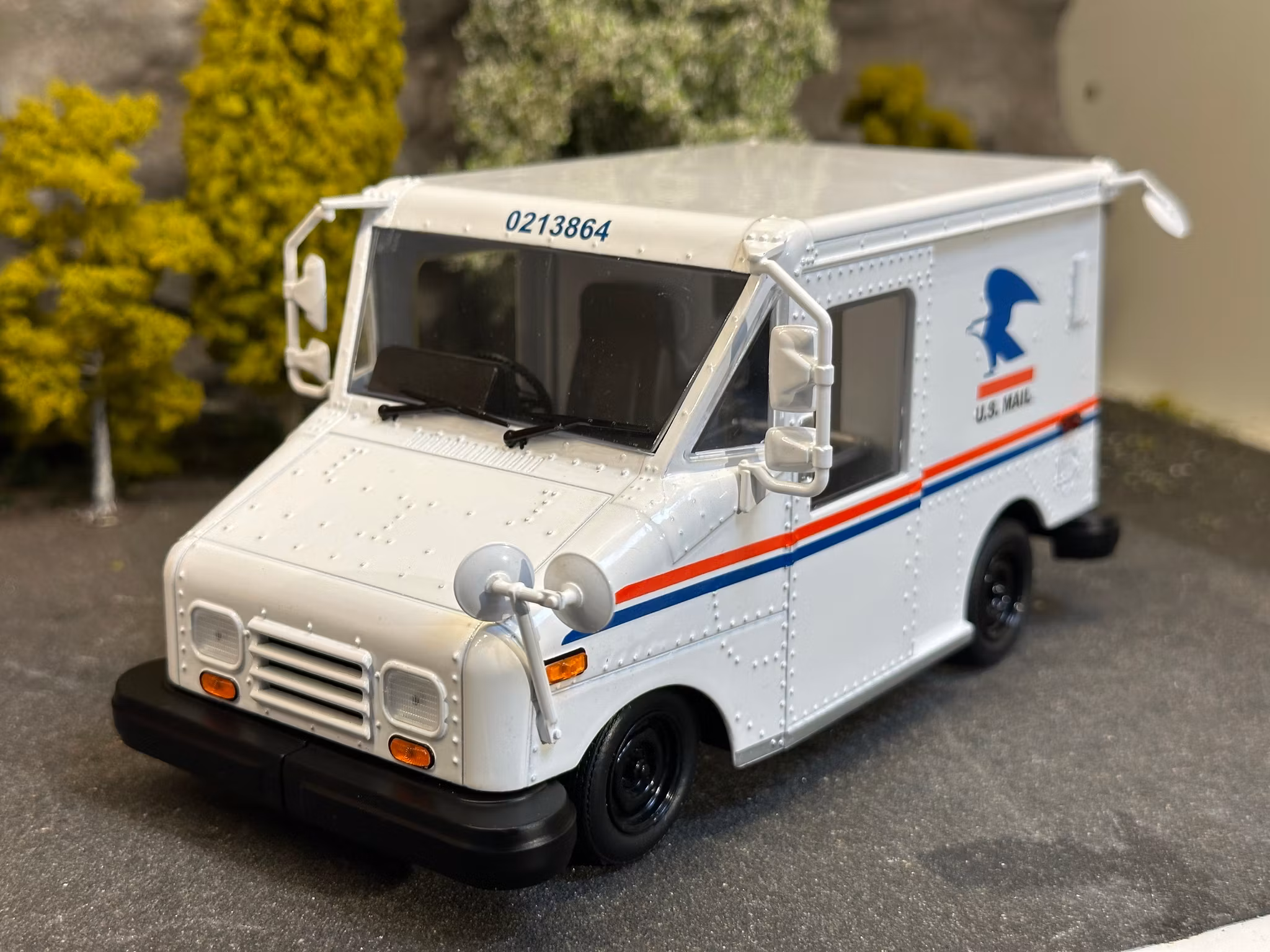 Skala 1/24 U.S Mail Long-Life Postal Delivery Vehicle "Cheers" fr Greenlight. (Grumman GM)