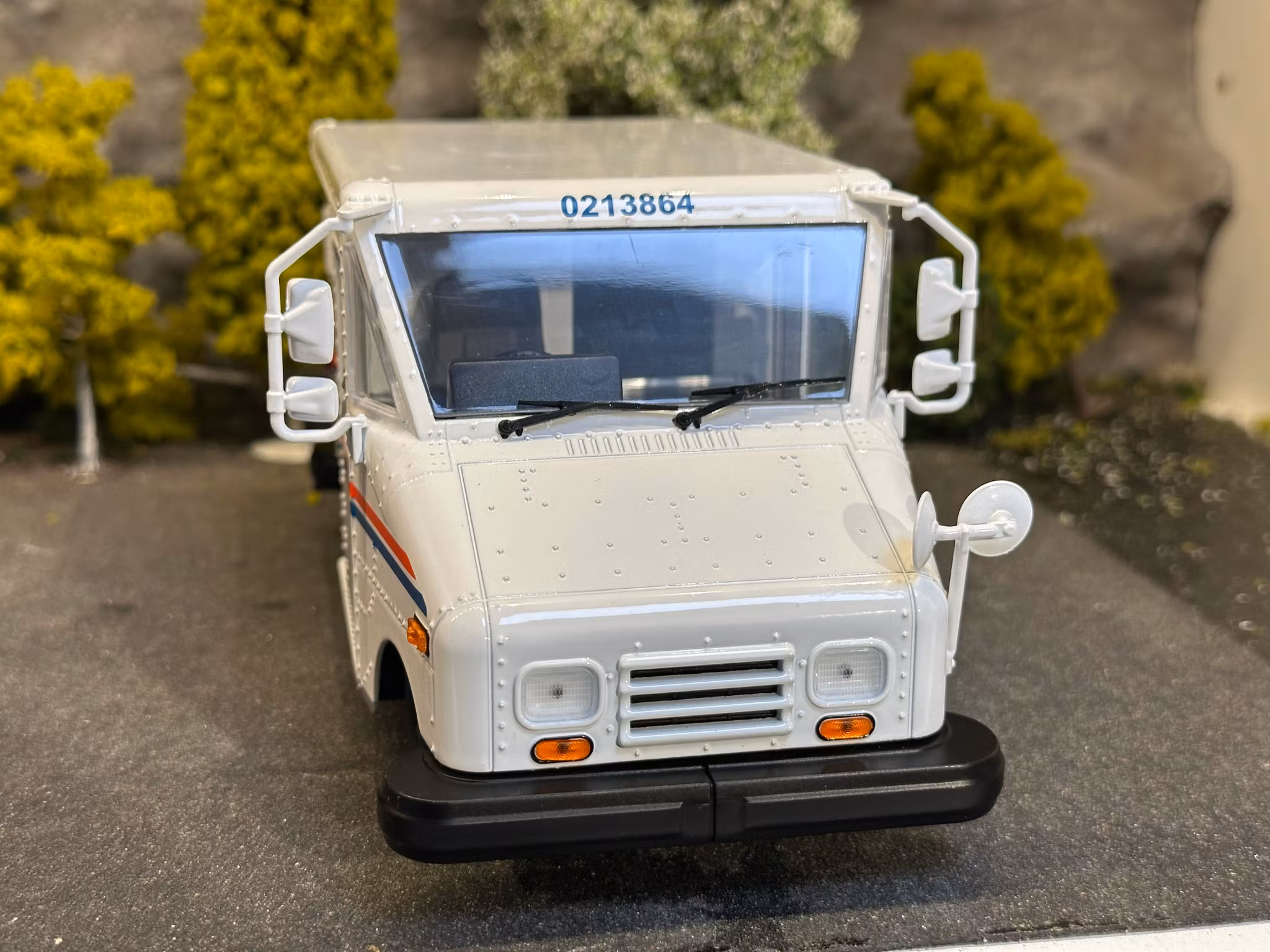 Skala 1/24 U.S Mail Long-Life Postal Delivery Vehicle "Cheers" fr Greenlight. (Grumman GM)