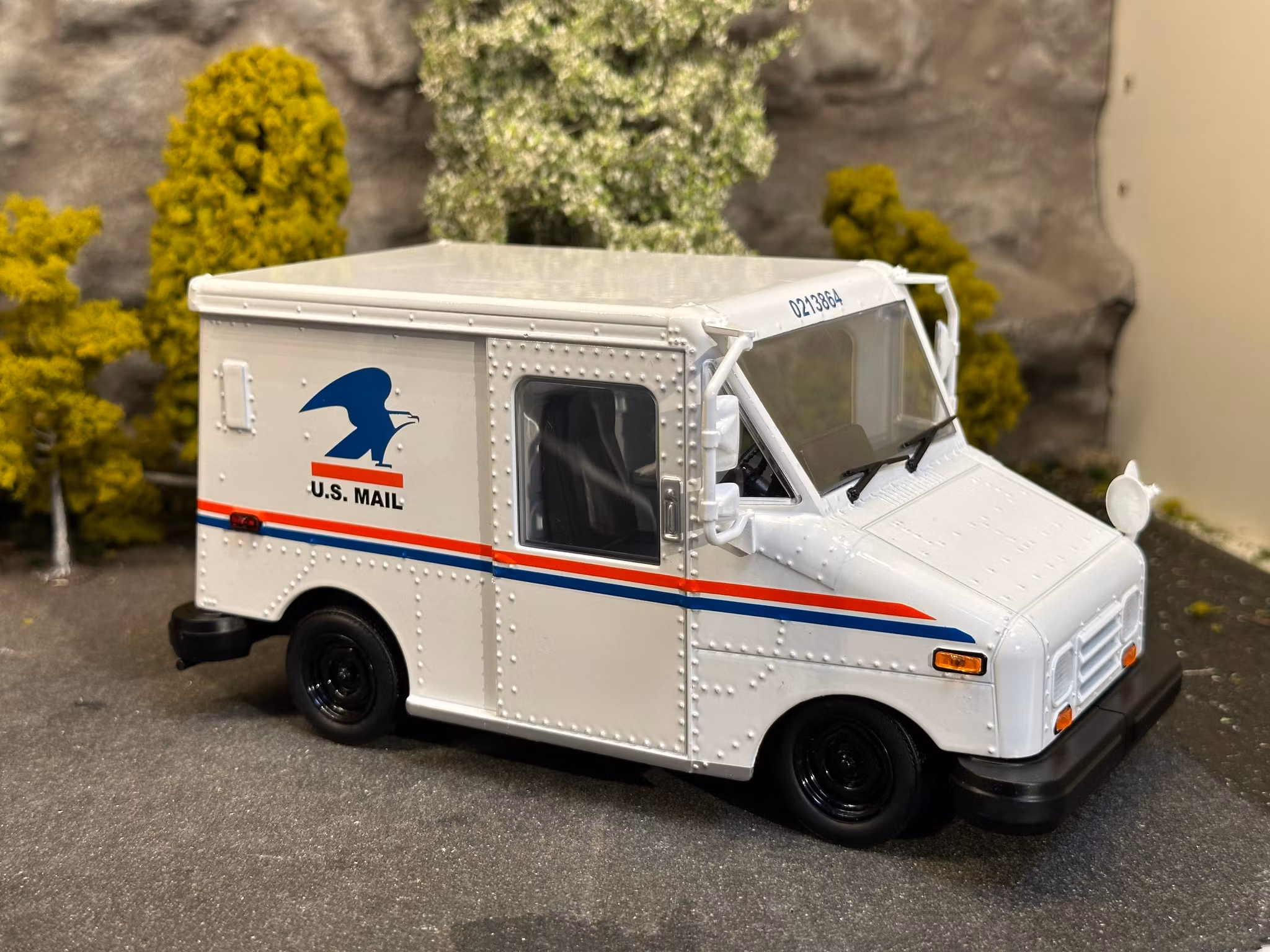 Skala 1/24 U.S Mail Long-Life Postal Delivery Vehicle "Cheers" fr Greenlight. (Grumman GM)