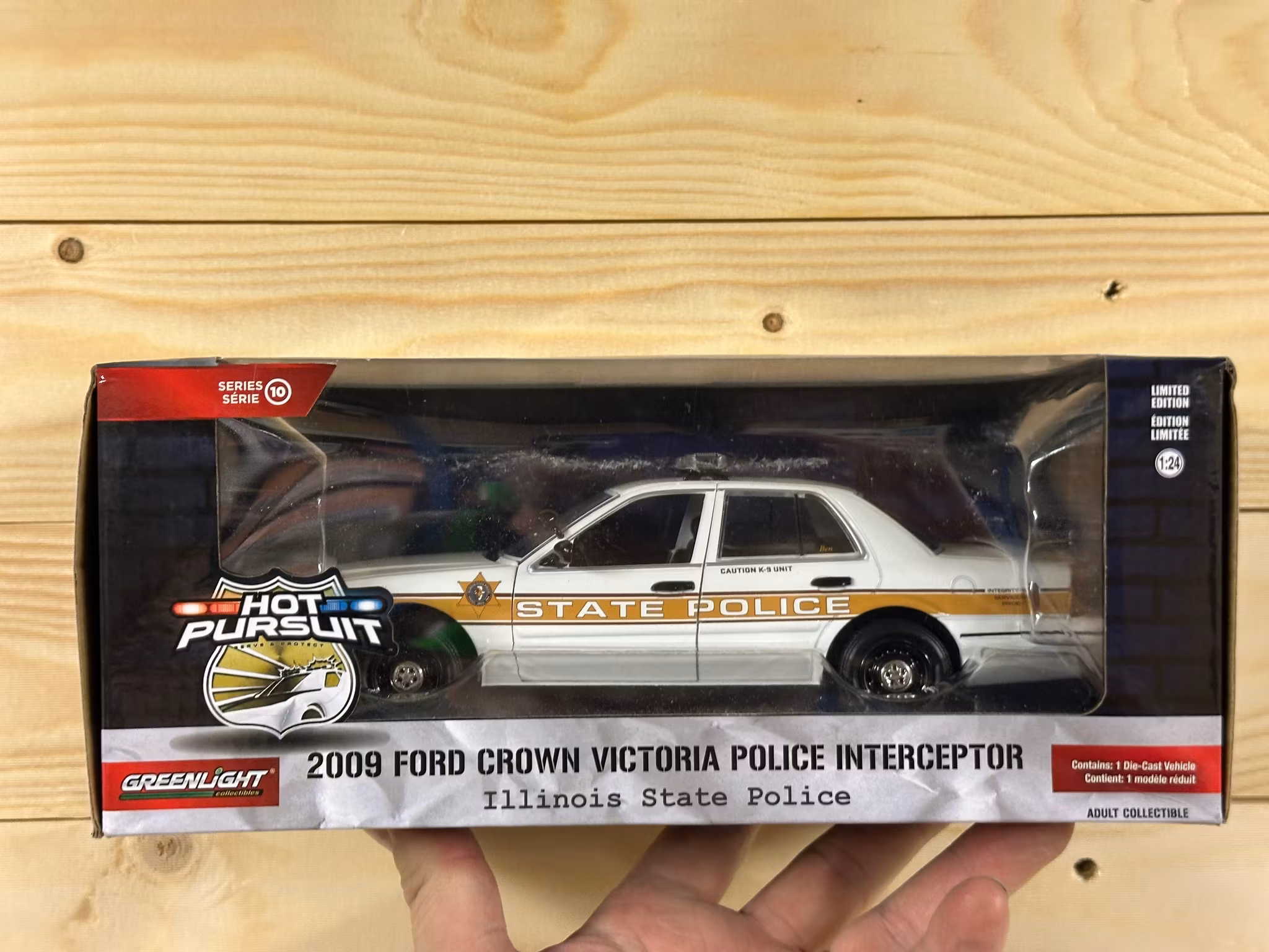 Skala 1/24 2009 Ford Crown Victoria Interceptor, Illinois State Police "fr Greenlight