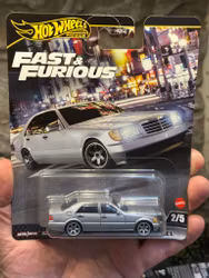 Skala 1/64 Hot Wheels Premium, Fast & Furious: Mercedes-Benz 500 SEL