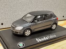 Skala 1/43 Škoda Fabia, Anthracite Grey metallic fr Abrex