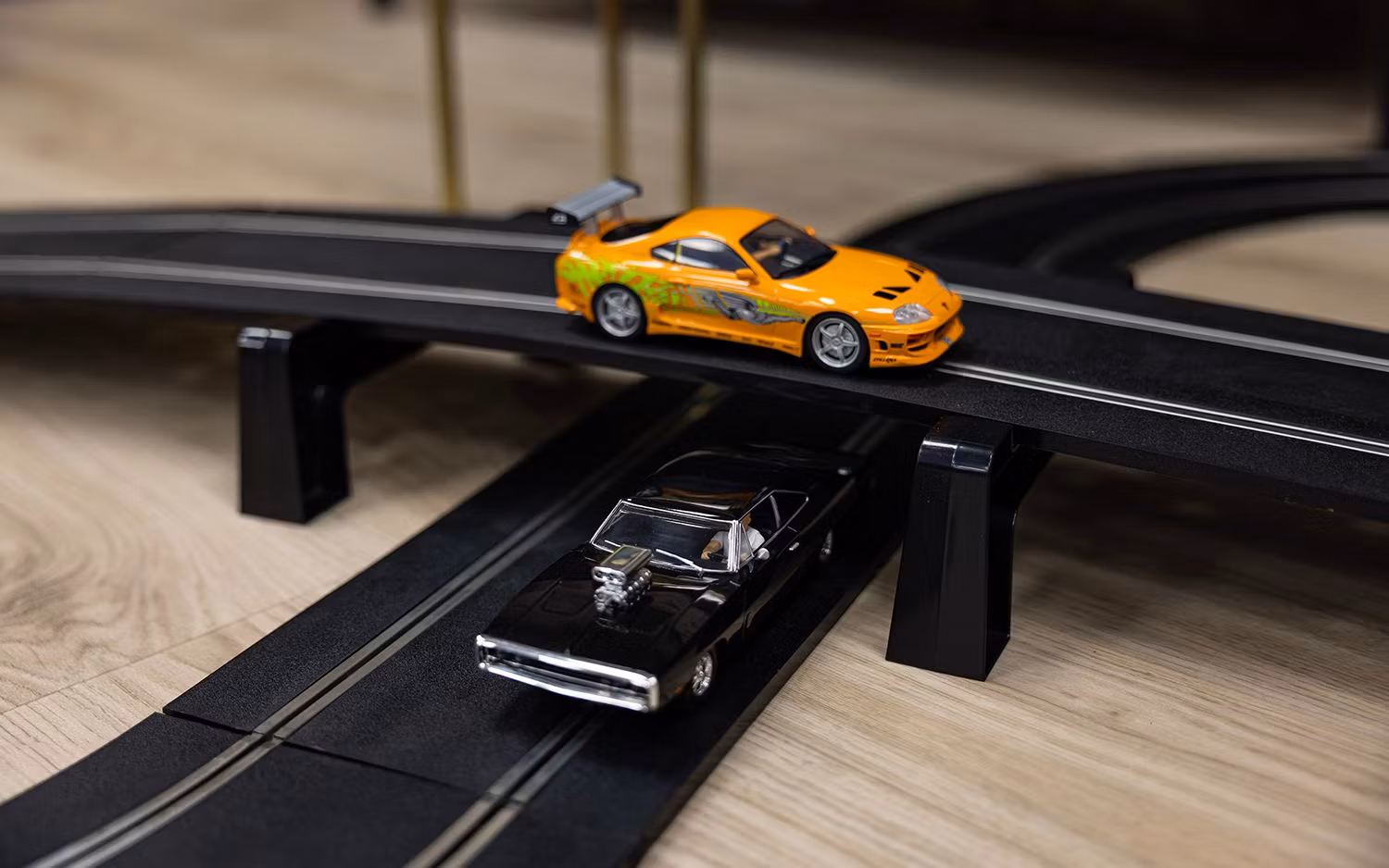 Skala 1/32 Scalextric Slot Racing Track: Fast and Furious Hot Laps Race Set, C1458M
