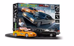 Skala 1/32 Scalextric Slot Racing Track: Fast and Furious Hot Laps Race Set, C1458M