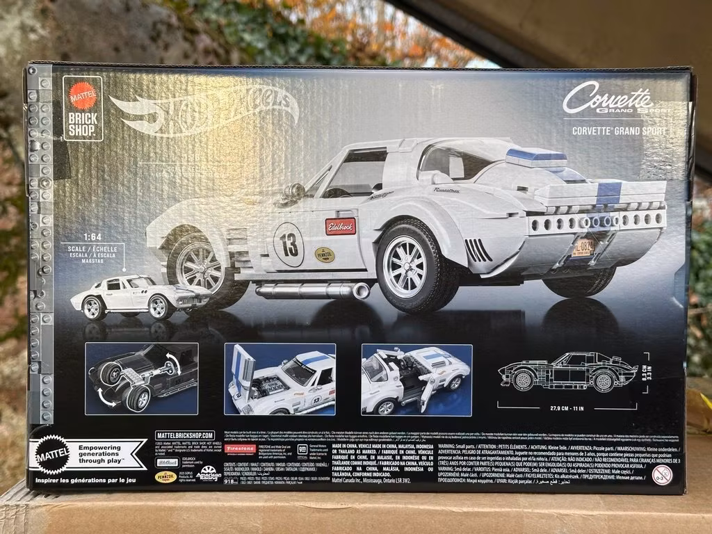 Skala 1/16 Hot Wheels Corvette Grand Sport Byggset + Hot Wheels bil