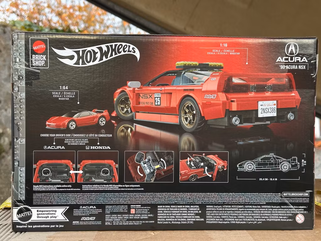 Skala 1/16 Hot Wheels 90' Acura NSX Byggset + Hot Wheels bil