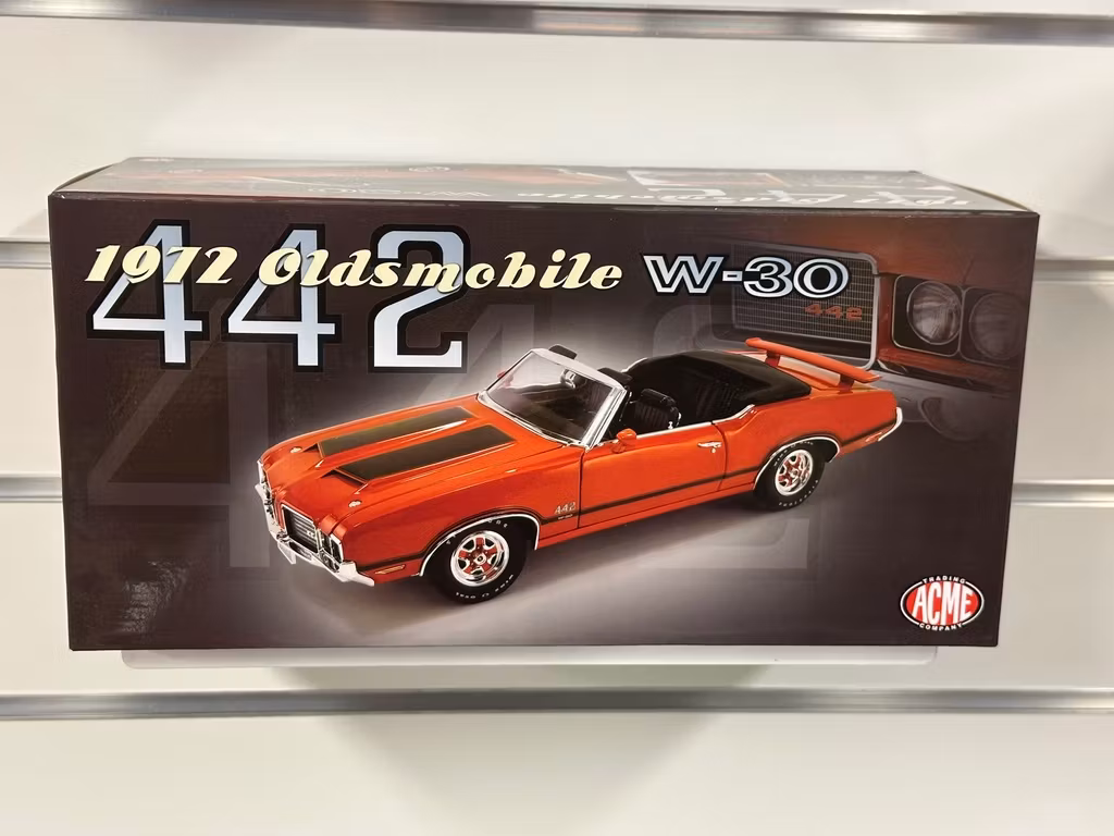 Skala 1/18 1972 Oldsmobile 442 W-30 Convertible fr Acme