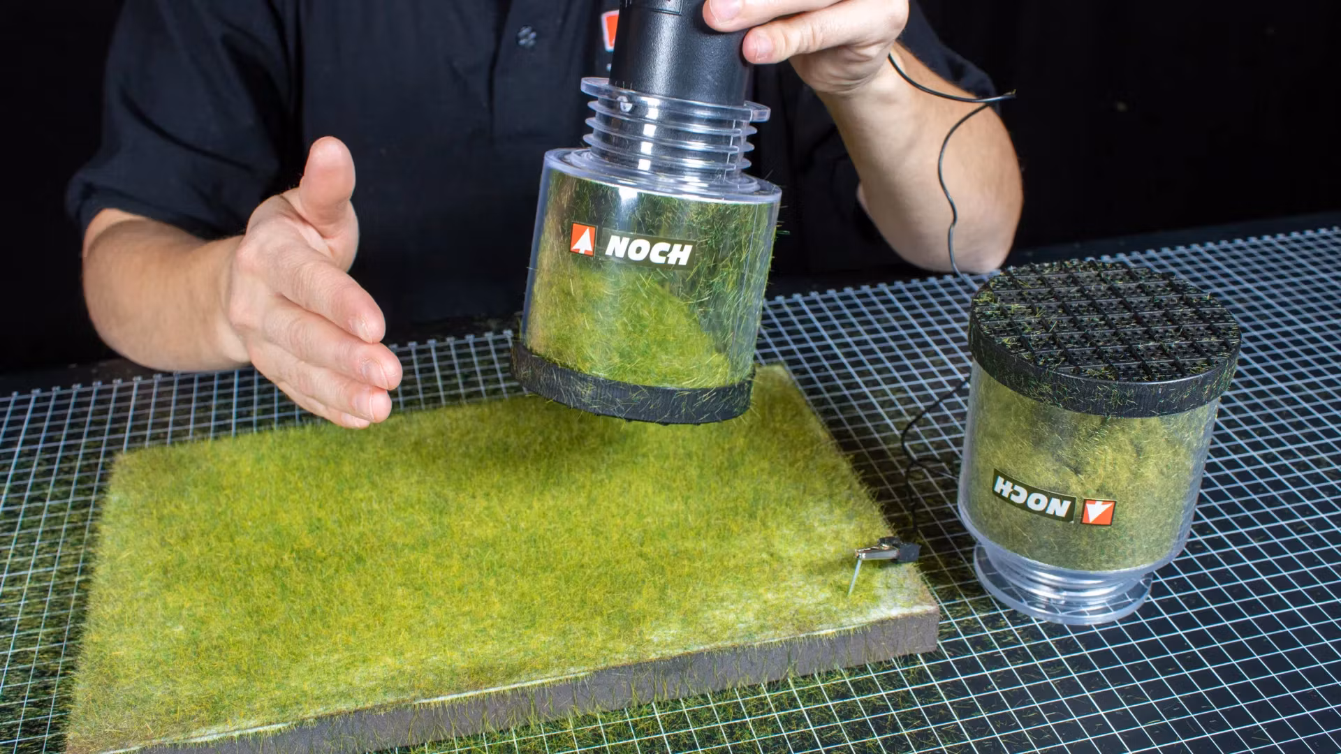 NOCH 60120 Gras-master 4.0, Statisk gräs-ströare