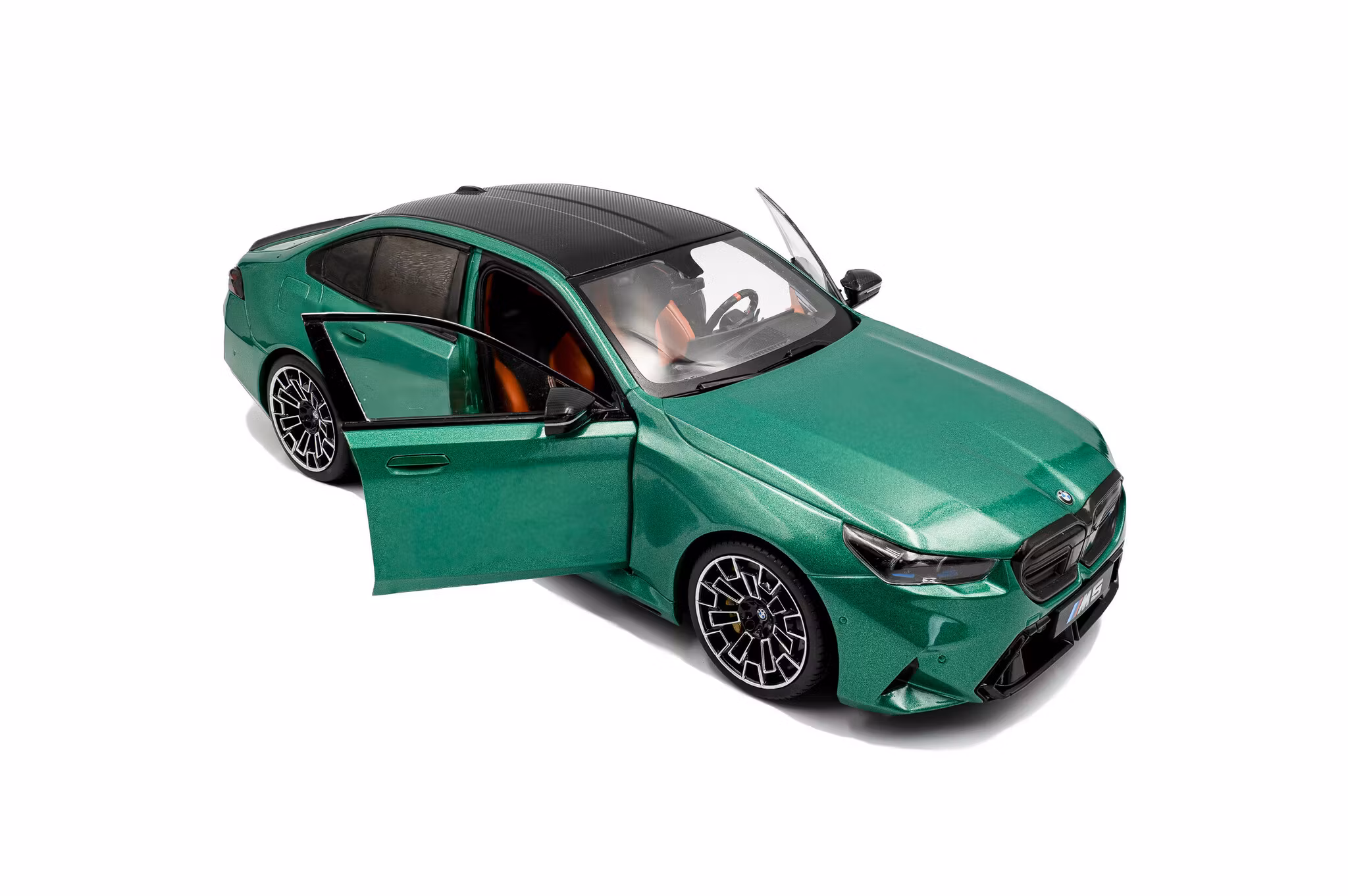 Skala 1/18 BMW M5 – M Isle of Man Green Metallic – 2025 fr SOLIDO