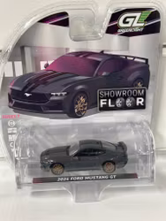 Skala 1/64 Showroom Floor - 2024 Ford Mustang GT fr Greenlight