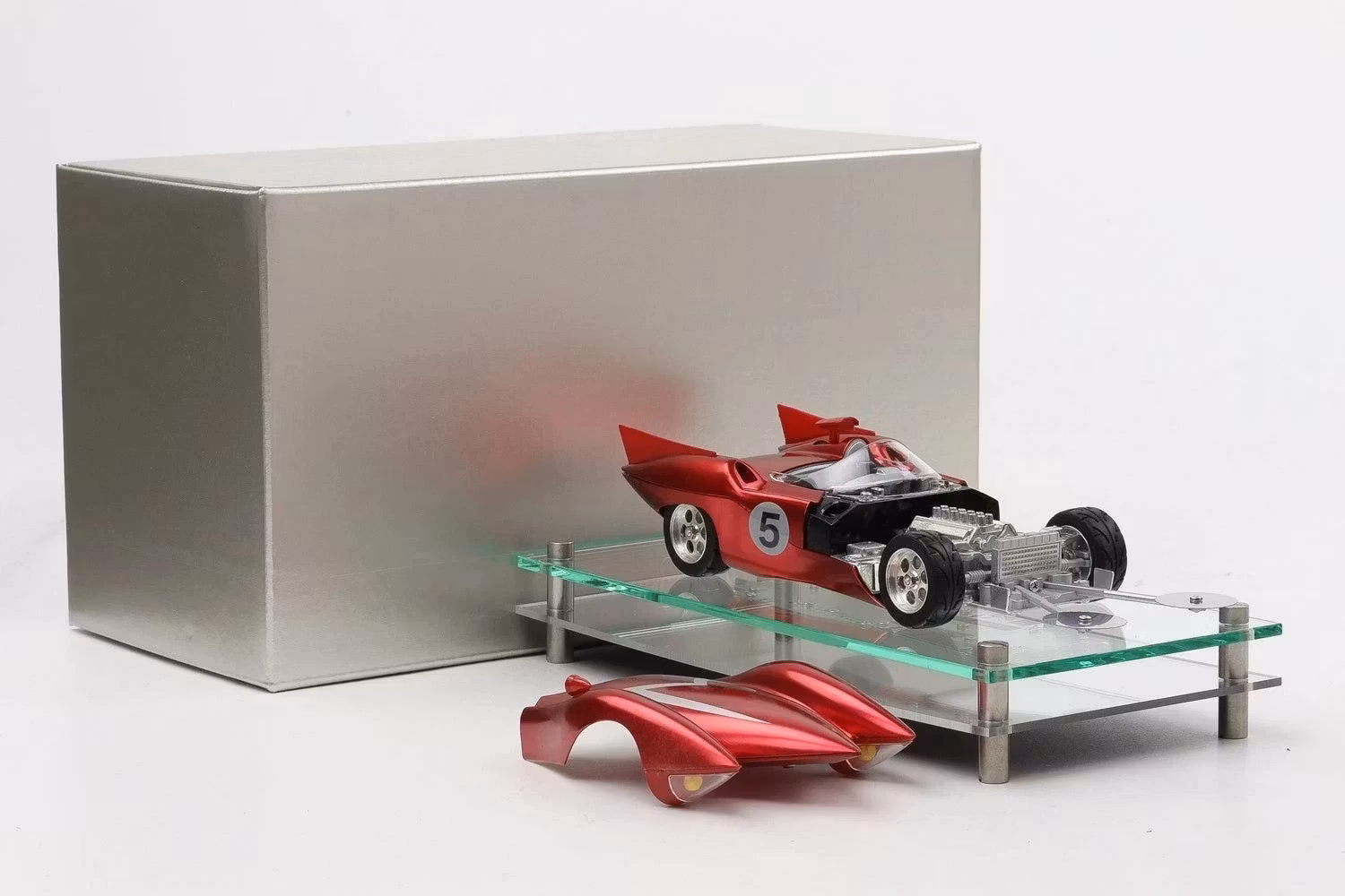 Skala 1/32 Schwyn Haas Hamilton Speed Racer Mach 5 Series 5, Red