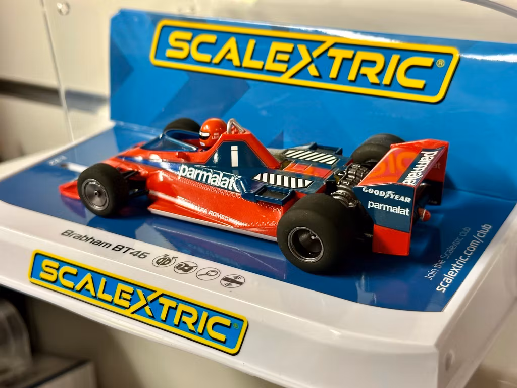 Skala 1/32 An. Scalextric Slot Car: C4510 Brabham BT46 - Niki Lauda Italian GP 1978
