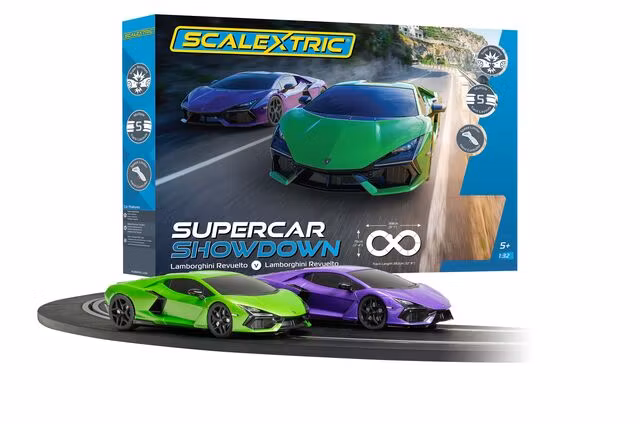 Skala 1/32 Scalextric Slot Racing Track: Supercar Showdown (C1457P)