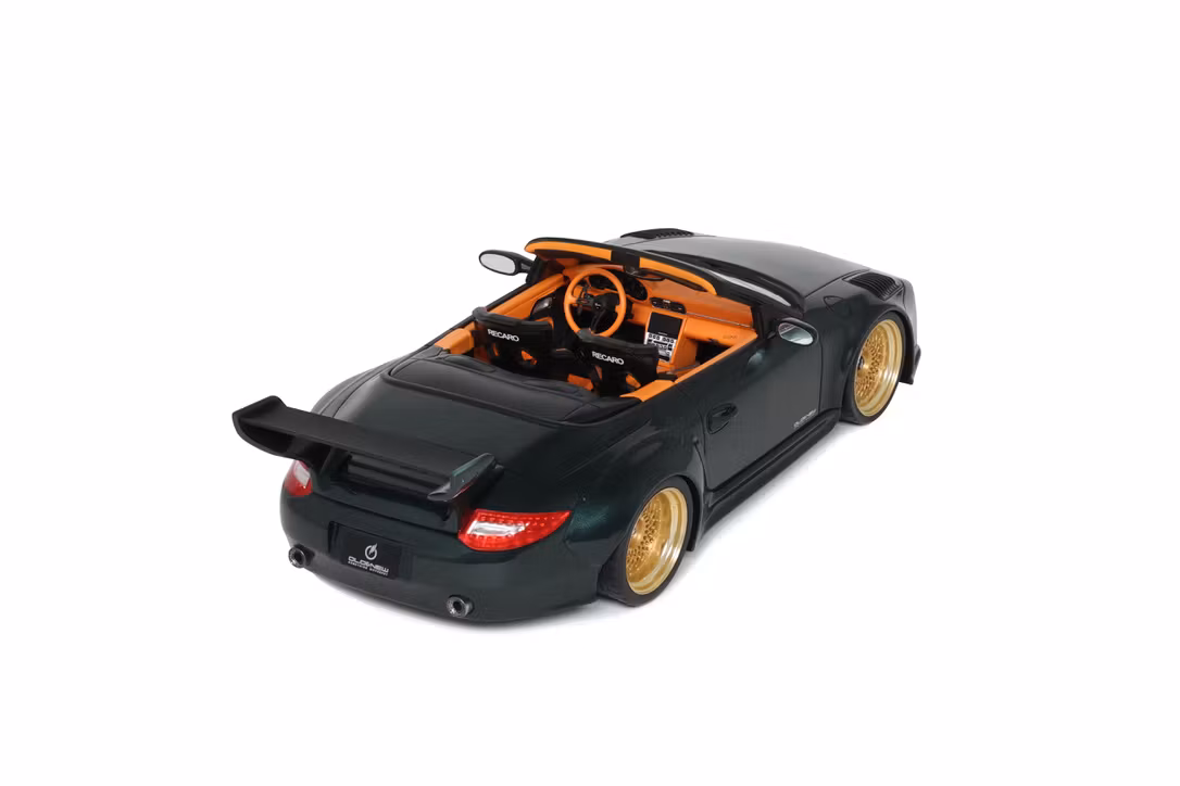 Skala 1/18 OLD & NEW TOKYO AUTO SALON GREEN 2024 (Porsche)fr GT Spirit (GT548)