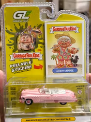 Skala 1/64 Garbage Pale Kids - 1949 Buick Roadmaster Conv, pink fr Greenlight