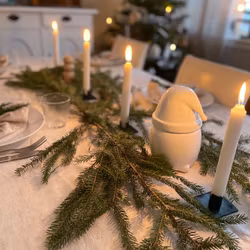 Stilrena bordsljusstaken