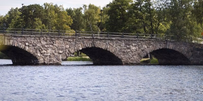 Solcellslampa utomhus vägghängd Degerfors