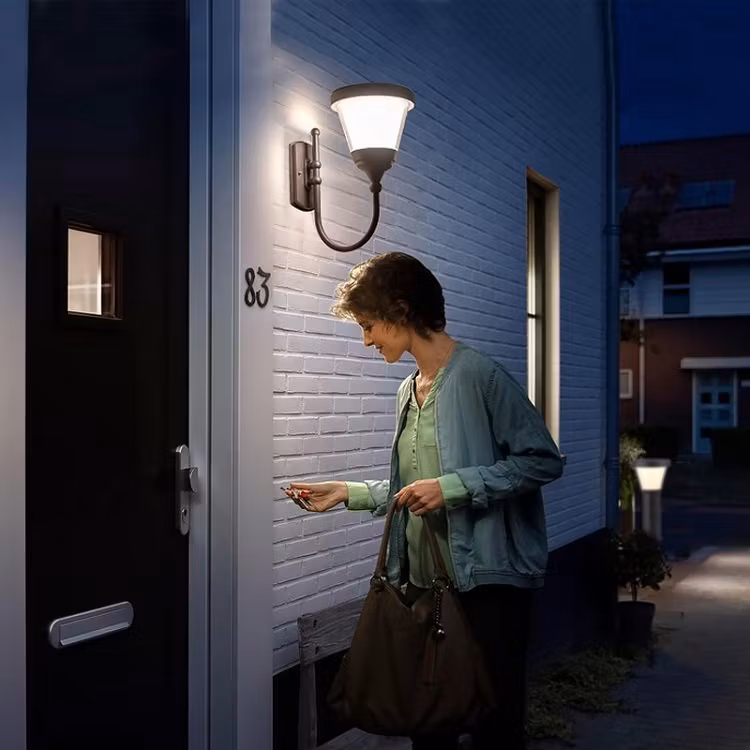 Solcellslampa utomhus vägghängd Halmstad