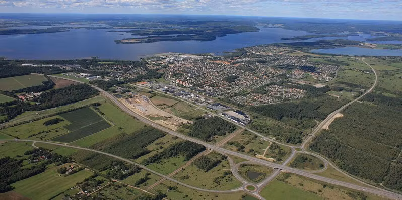 Solcellslampa utomhus vägghängd Bromölla