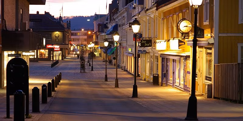Solcellslampa utomhus vägghängd Falköping