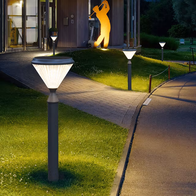 "Star" solcellslampa trädgård 75cm