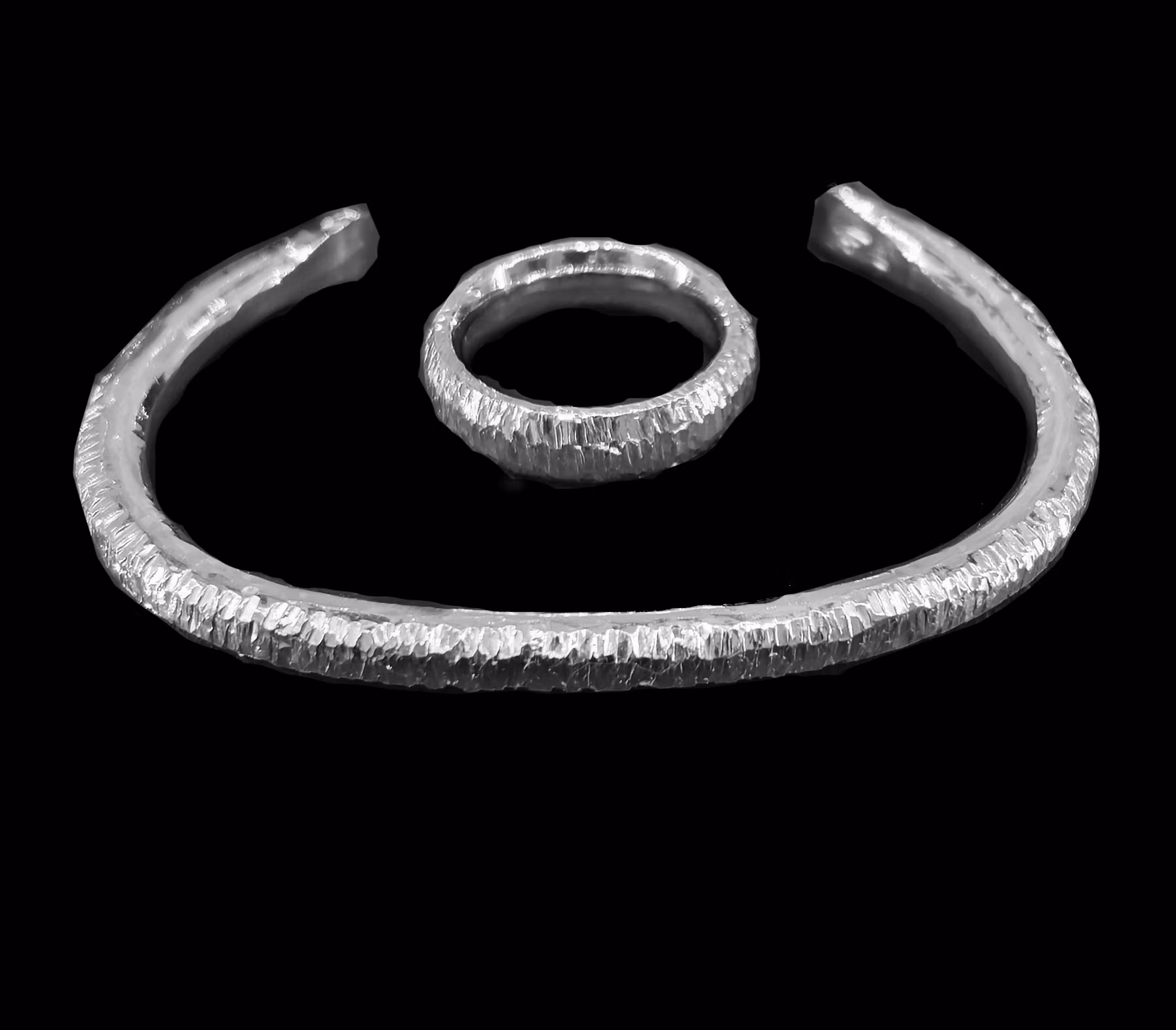 Bifrost armband och ring i silver, Handgjorda unika smycken i silver  från Alv Design