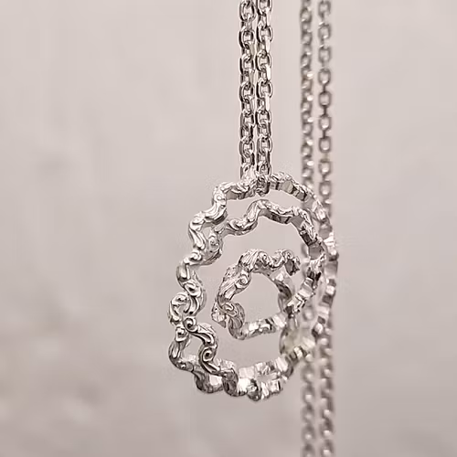 SVALLA II  silverhalsband