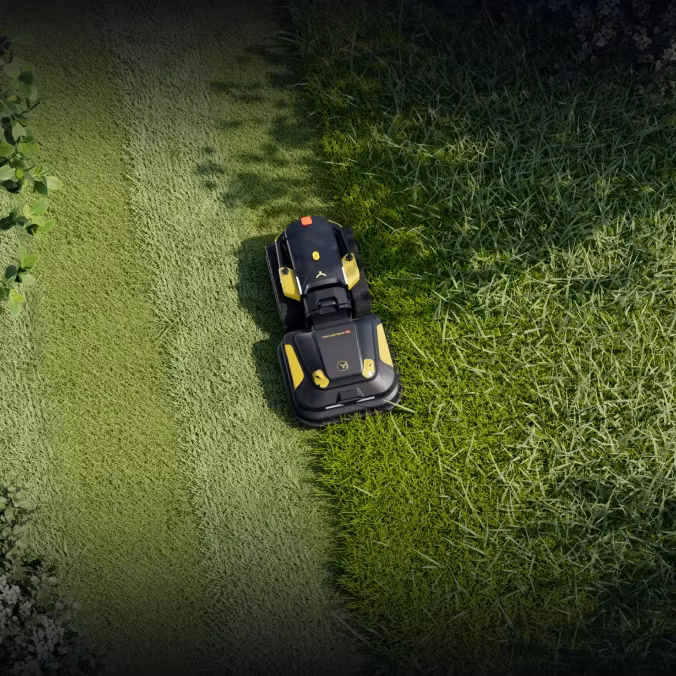 Yarbo PRO robotgräsklippare