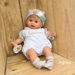 Docka Agnes 35 cm mini reborn