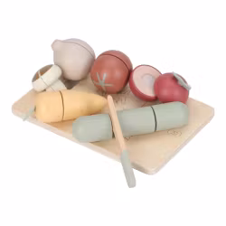 Little Dutch - Slicing vegetables