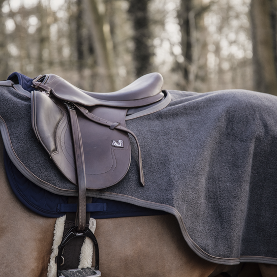 Kentucky Heavy Fleece Skrittäcke