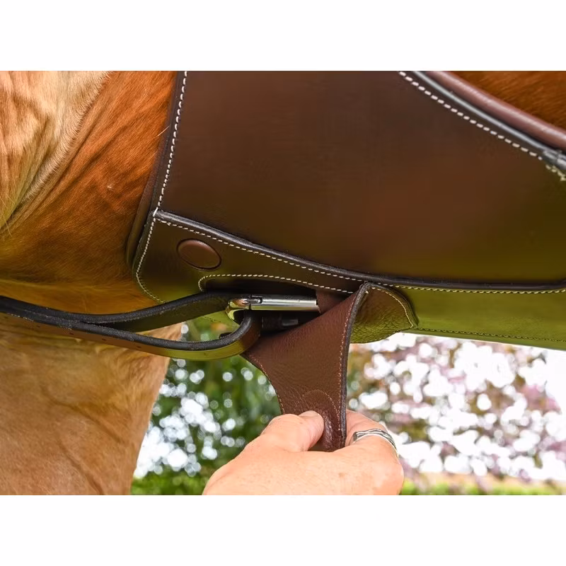 JumpIn One Elastic Stud Girth
