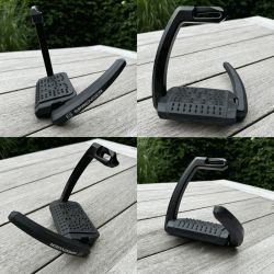Aero-Stirrups with spikes black anodized - size 120 mm