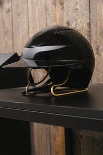 Grooming Deluxe Helmet Holder steel