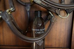 Grooming Deluxe Leather Almond Care Oil