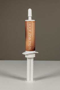 Grooming Deluxe Equi Hoof zinc paste