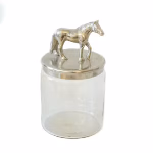Glasburk med silverhäst