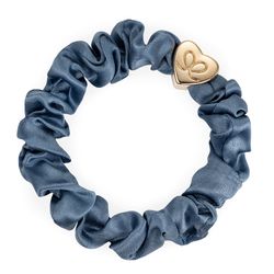 byEloise Scrunchie Silke Faded Denim med guldhjärta